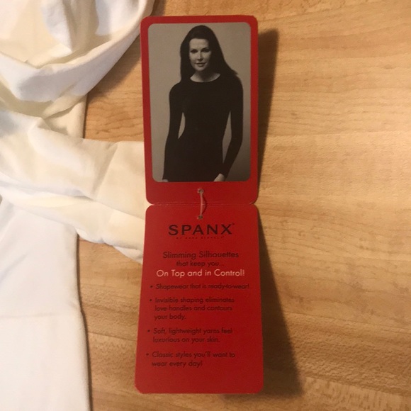 4/25$ SPANX Classic long-sleeve Top - Picture 4 of 8
